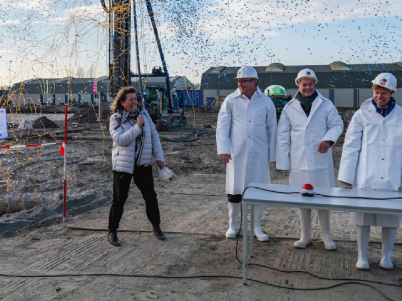 14Confettikanonstartbouwbegonnen